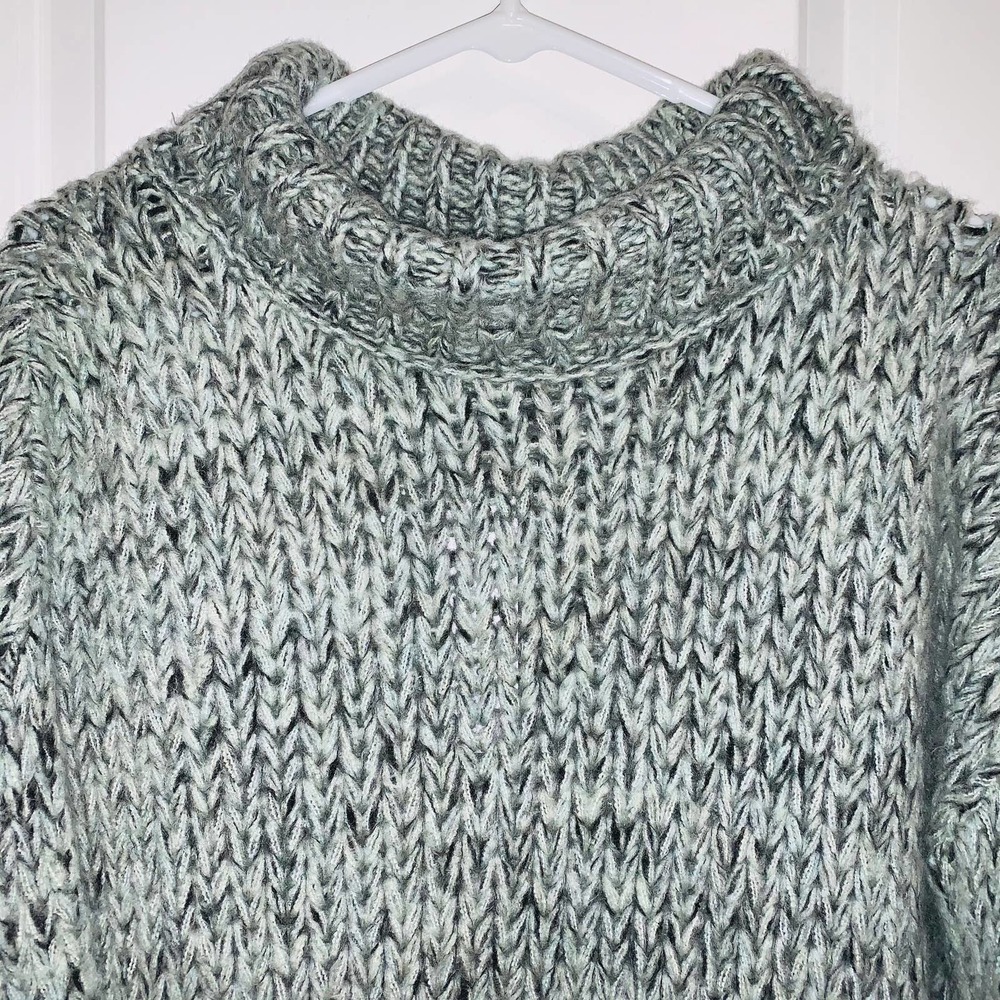 NWT Topshop | Chunky Funnel Neck Sweater - Picture 4 of 9